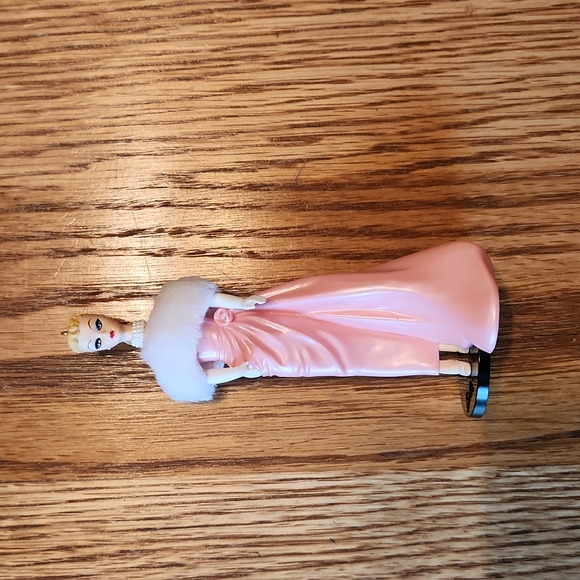 Enchanted Evening Barbie with matching ornament Collector Edition Mattel. - Picture 8 of 10
